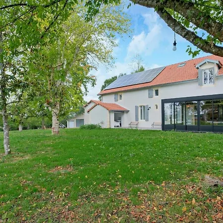 De Maitre A La Campagne Villa *